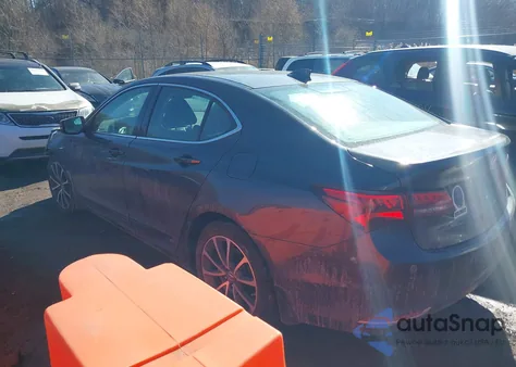 2015 Acura Tlx V6 Advance z USA, uszkodzony, nr VIN 19UUB2F75FA002696